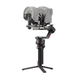 DJI RS 4 Pro Gimbal Stabilizer Combo