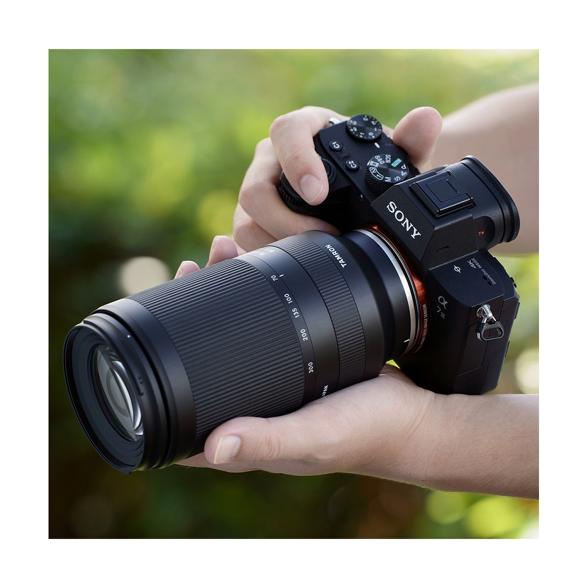 Tamron 70-300mm f/4.5-6.3 Di III RXD Lens for Sony FE